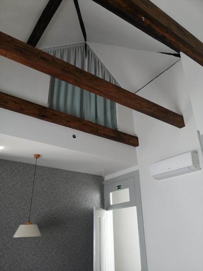 Ficus Benjamina Apartment อาเวโร ภายนอก รูปภาพ